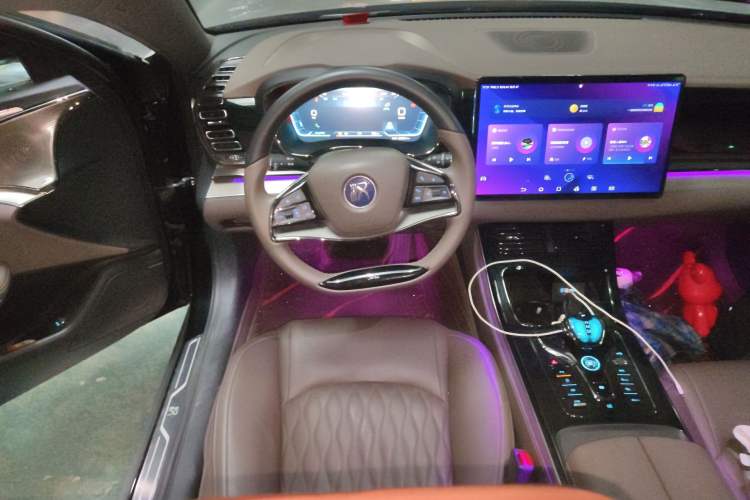 Used BYD Han 2023 EV Champion Edition 605KM Front-Drive Premium Model