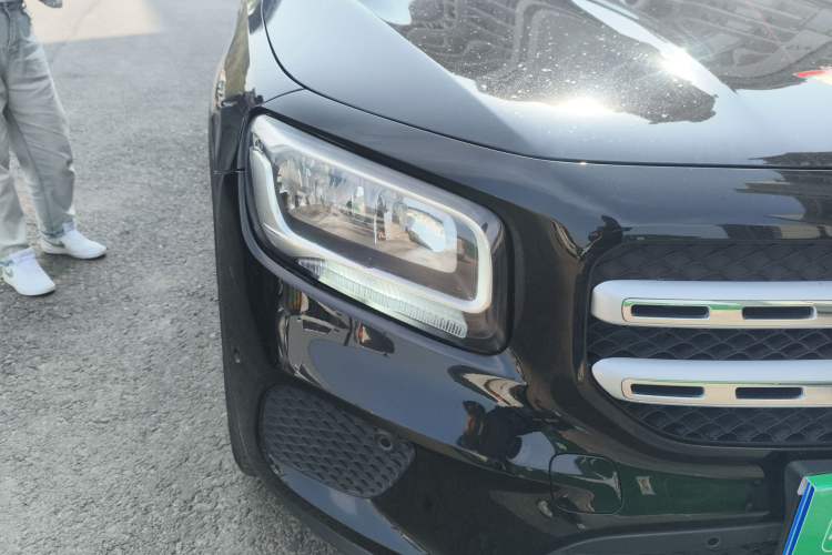 Used Mercedes-Benz GLB 2021 GLB 180 Dynamic Edition Right Front Headlight