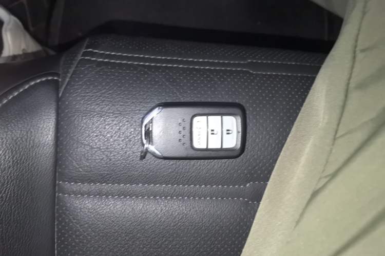 Used Honda CR-V 2021 240TURBO CVT 2WD Fashion Edition