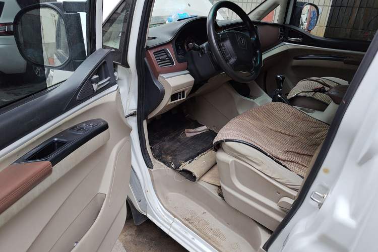 Used FORTHING Lingzhi 2018 M3 1.6L 7-Seater Comfort Model