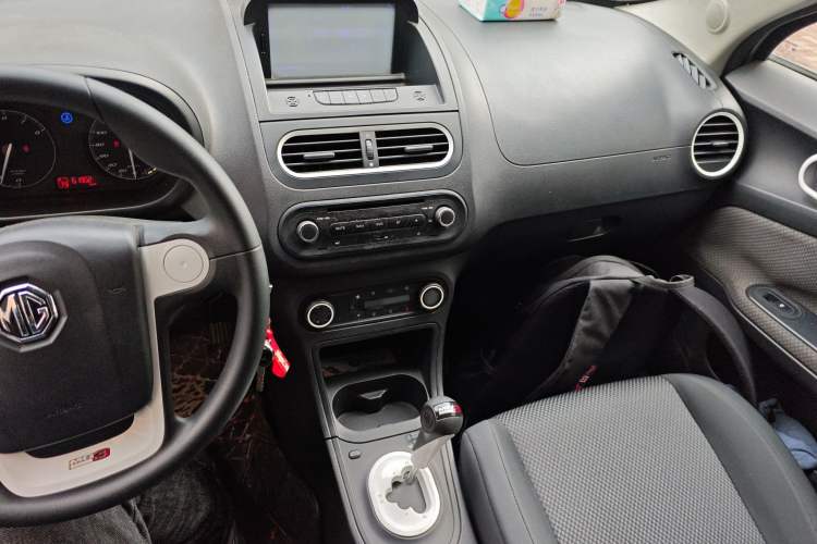 Used MG 3 2013 1.5L AMT Elite Edition
