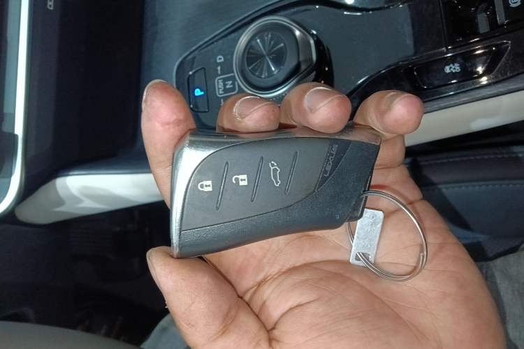 Used Lexus RZ 2023 450e All-Wheel Drive Luxury Edition