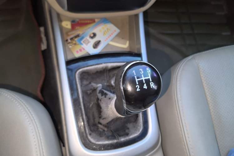 Used CHANGAN Eado 2015 1.6L Manual Junku Model China IV Standard Gear Lever