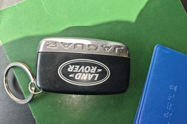 Used Land Rover Discovery 2014 3.0 SC V6 HSE Luxury
