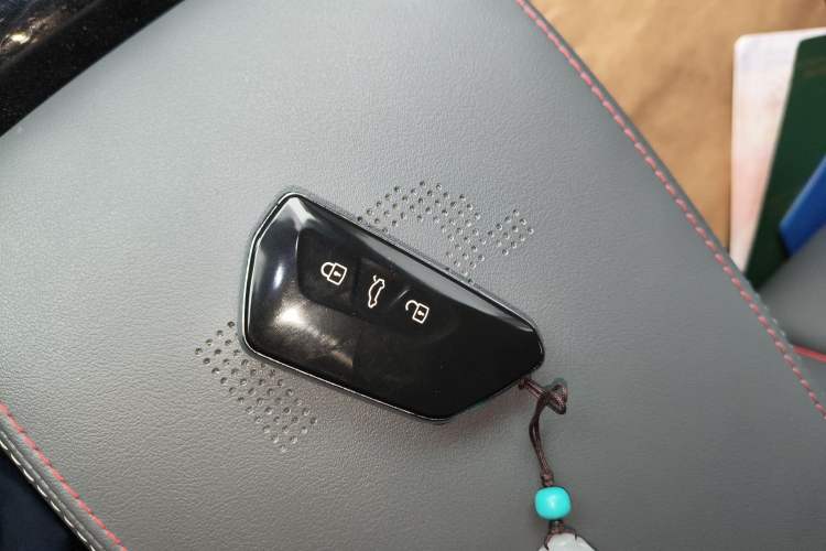 Used Volkswagen ID.4 X 2024 Kinergy Four-Wheel Drive Edition Vehicle Key