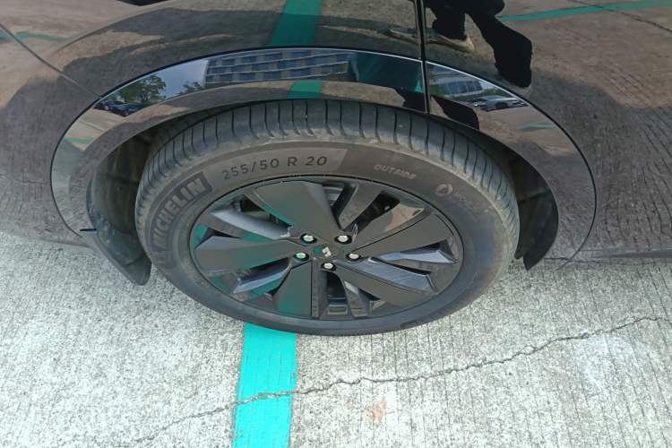 Used Li Auto L7 2025 Max Smart Refresh Edition
