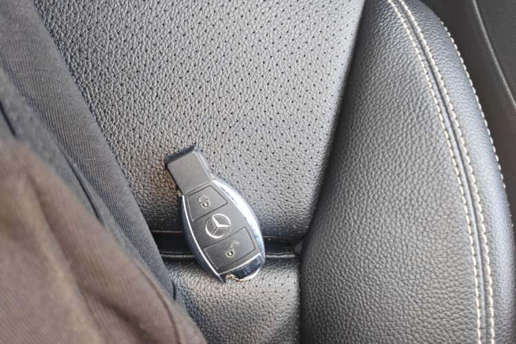 Used Mercedes-Benz GLA 2017 GLA 200 Sport Edition Vehicle Key