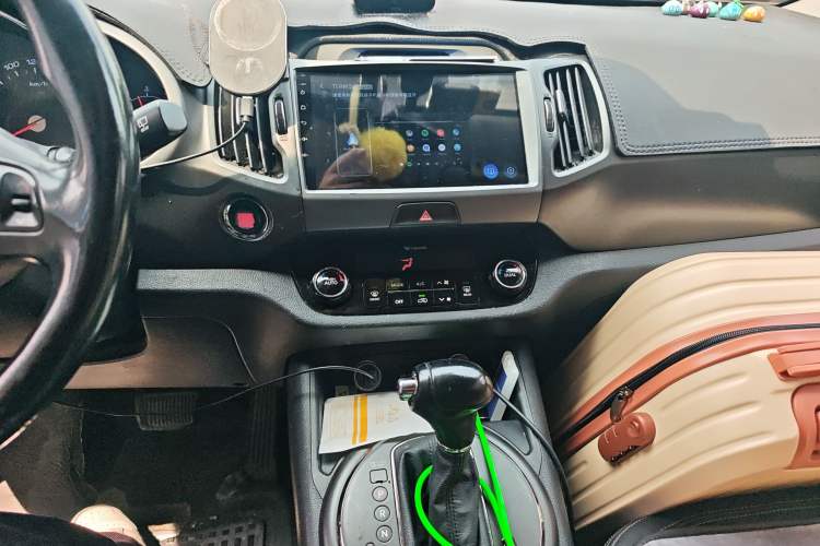 Used Kia Sportage R 2014 2.0L Automatic Two-Wheel Drive DLX
