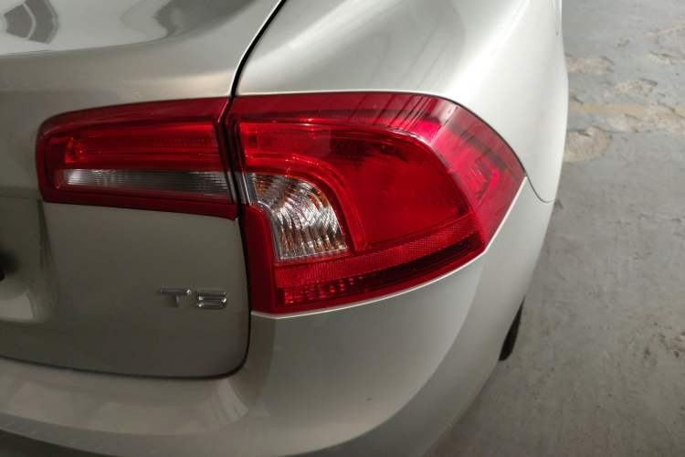 Used Volvo S60 2019 S60L T5 Smart Range Edition