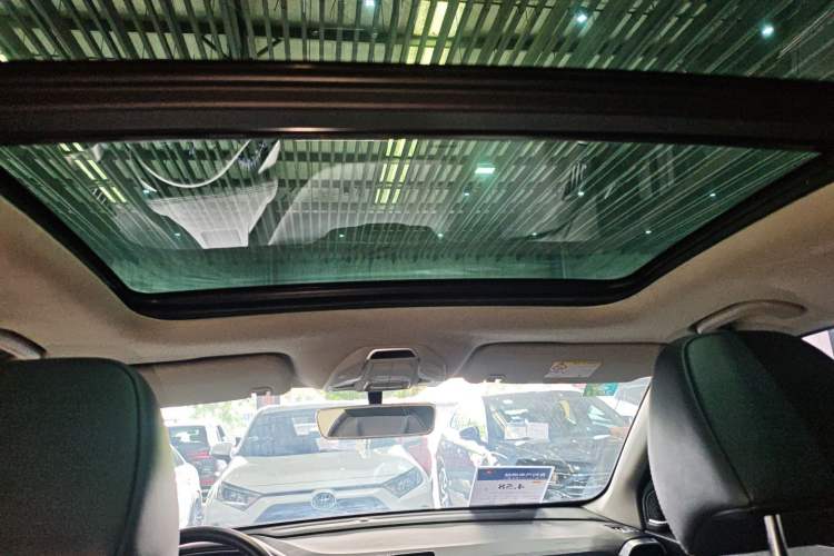 Used Geely Auto Coolray 2019 260T DCT Knight China VI Standard