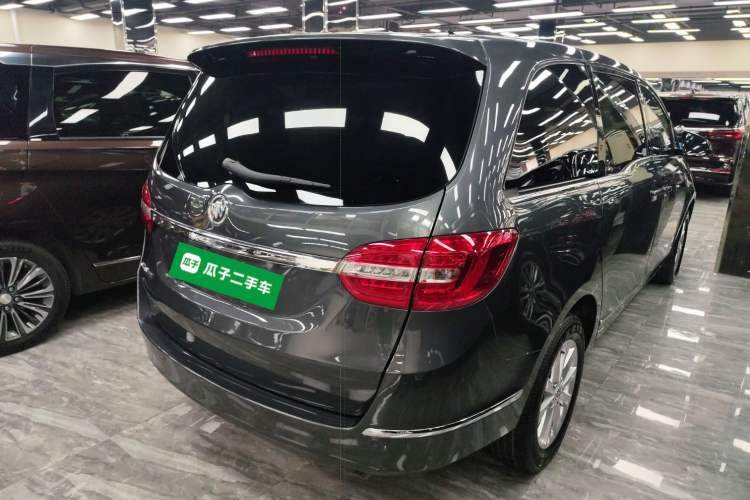 Used Buick GL8 2018 28T Luxury Model China VI Standard
