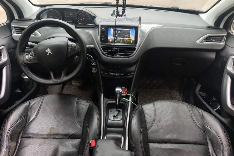 Used Peugeot 2008 2014 1.6L Automatic Fashion Edition
