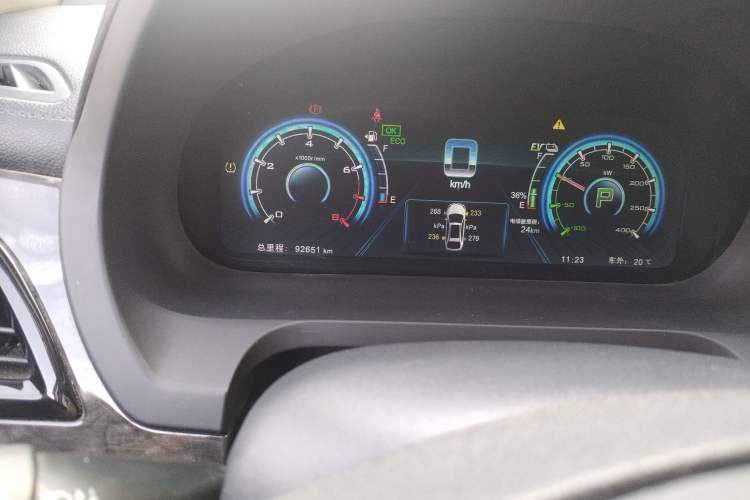 Used BYD Tang New Energy 2017 2.0T All-Wheel Drive Hyatt Model
