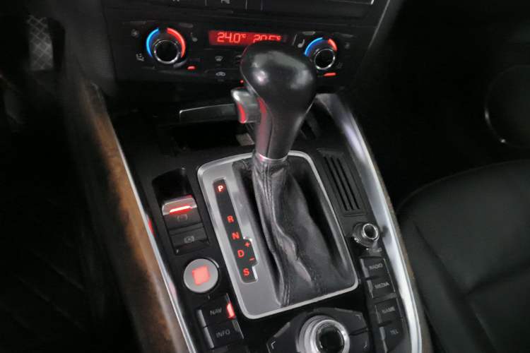 Used Audi Q5 2010 3.2 FSI Sport Edition
