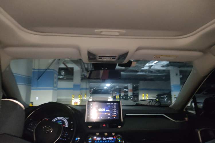 Used Toyota RAV4 2021 2.0L CVT Two-Wheel Drive Fashion Edition