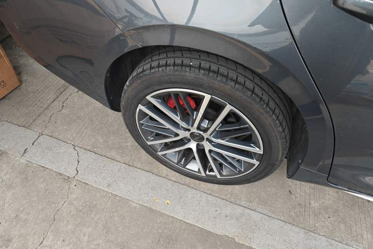 Used Geely Auto Preface 2021 Revised Version 2.0TD Luxury Edition Exterior 5