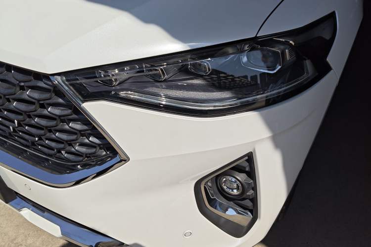 Used Haval F7 2020 2.0T Two-Wheel Drive i-Van
