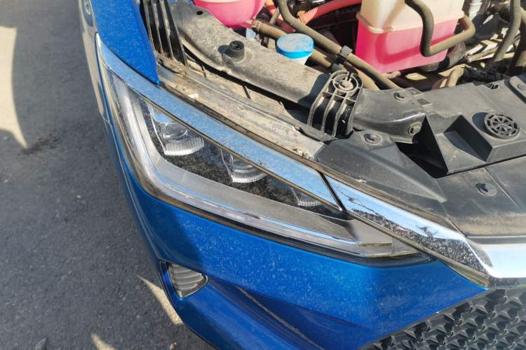 Used BYD e2 2019 Standard Range Model – Smart & Comfortable Version Right Front Headlight