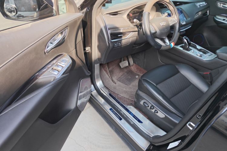 Used Cadillac XT4 2021 28T Two-Wheel Drive Tech Edition