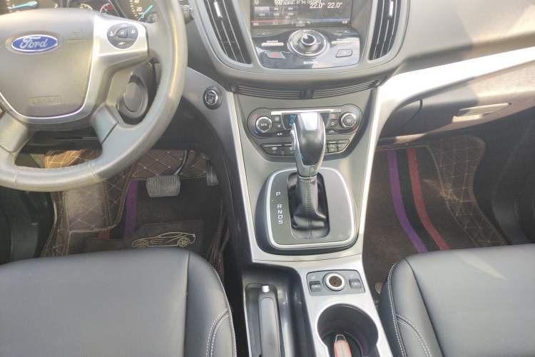 Used Ford Kuga 2015 2.0L GTDi Four-Wheel Drive Prestige Model
