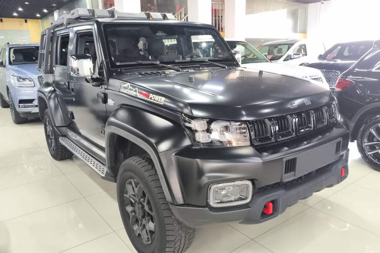 Used BAIC Off-Road BJ40 2023 2.0D Automatic Four-Wheel Drive Blade Hero Edition Adventurer Type Front Right 45 Deg