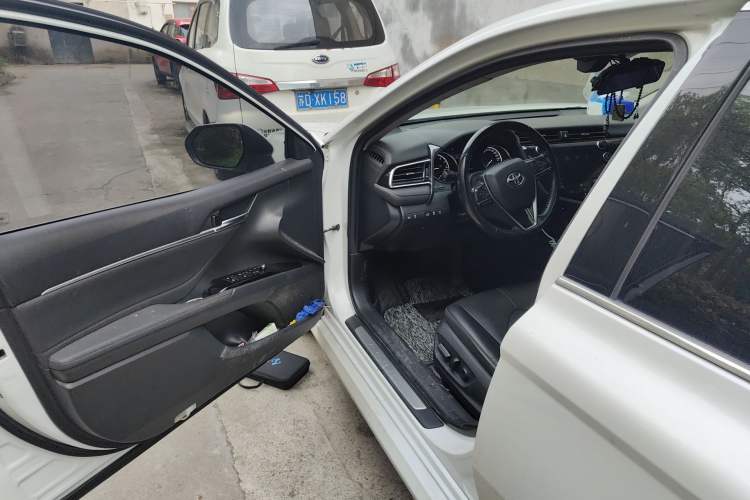 Used Toyota Camry 2019 2.0G Luxury Edition China VI Standard
