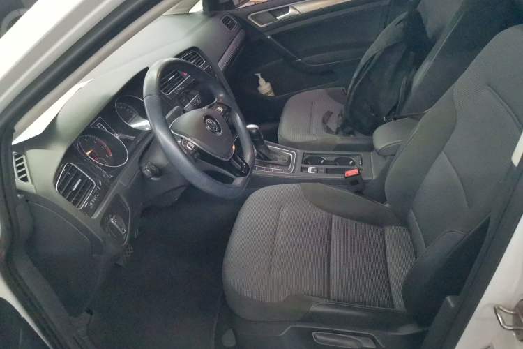 Used Volkswagen Golf 2019 1.6L Automatic Comfort Model China V Standard
