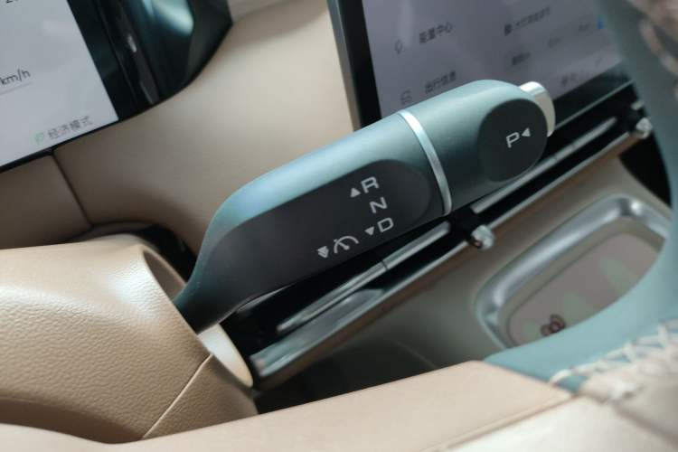 Used Wuling Bingo S 2025 Model 430km Deluxe Edition