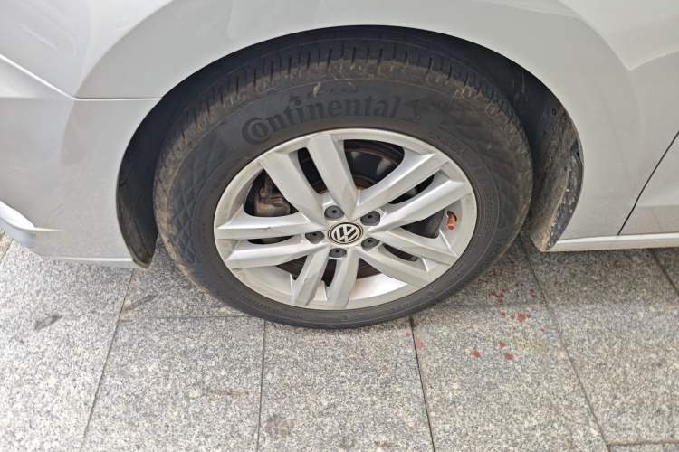 Used Volkswagen Jetta 2017 1.5L Automatic Comfort Model Exterior 2