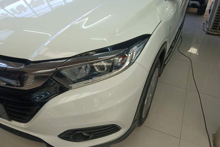 Used Honda Vezel 2020 1.5L CVT Elite Edition
