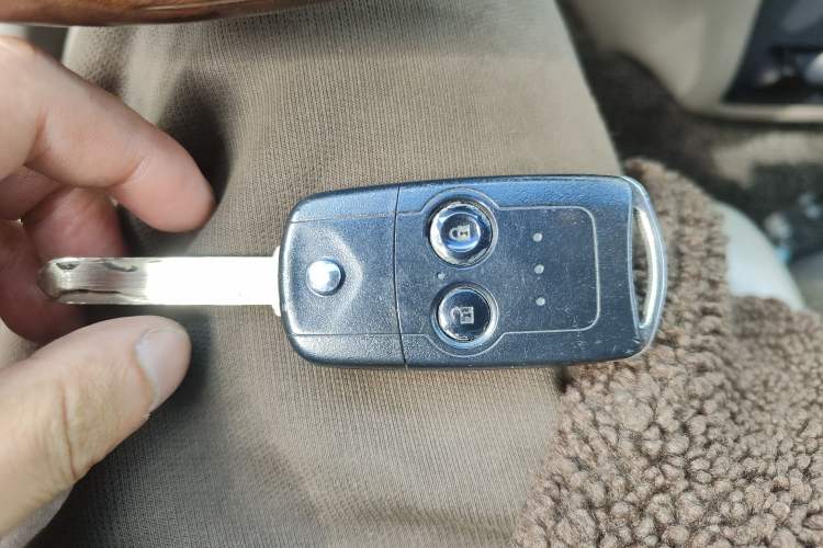 Used Honda Odyssey 2013 2.4L Luxury Edition Vehicle Key