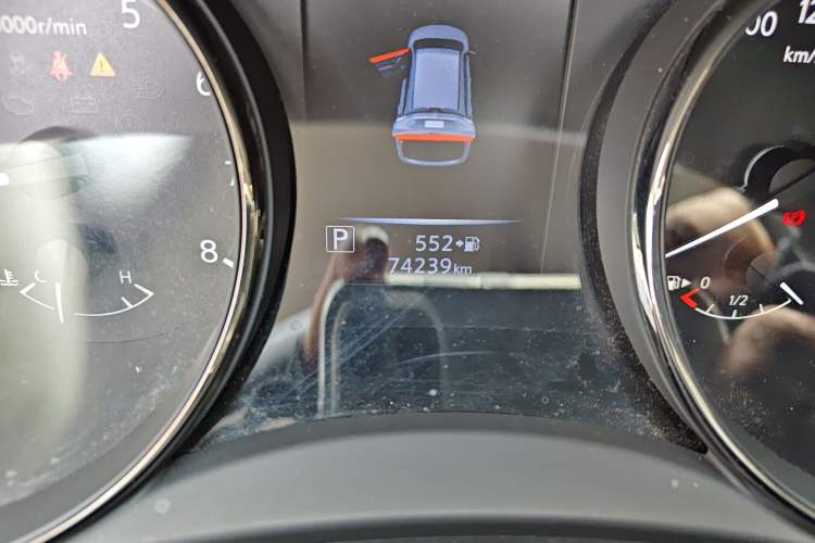 Used Nissan X-Trail 2021 2.0L CVT 2WD XL Premium Commemorative Edition Odometer Close Up