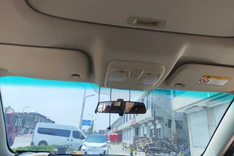 Used SWM X7 2017 1.5T automatic smart version 7 seats Headliner