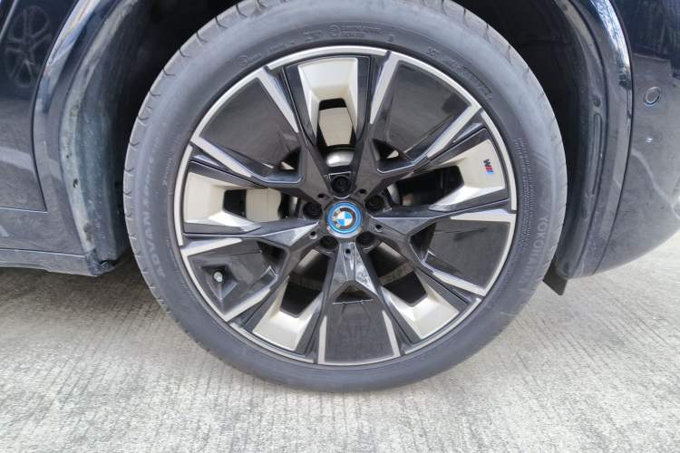Used BMW iX3 2024 Leading Type
