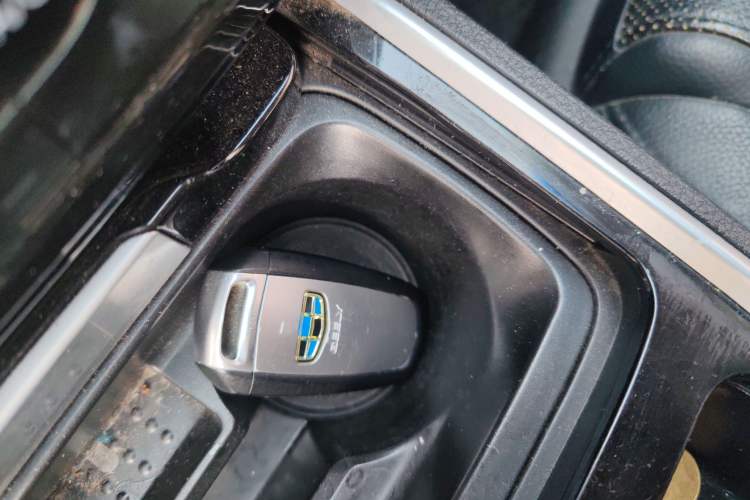 Used Geely Auto Emgrand GT 2015 1.8T Flagship Model