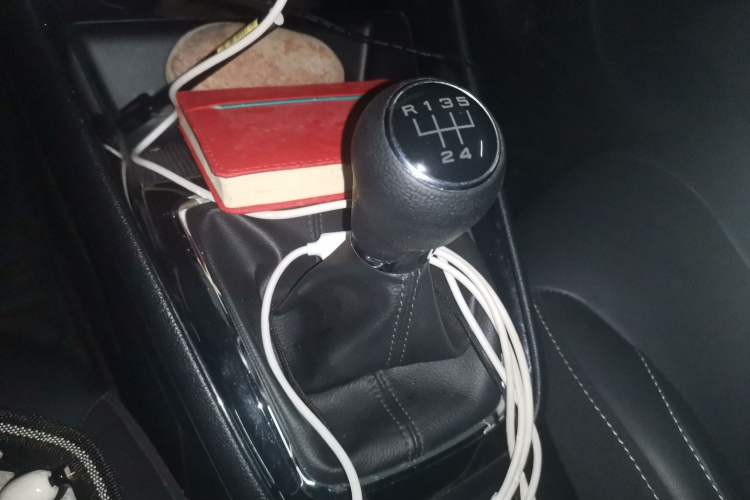 Used Roewe i5 2020 1.5L Manual 4G Connect Leehao Flagship Edition
