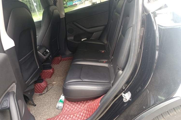 Used Tesla Model Y 2022 Rear-Wheel-Drive Version
