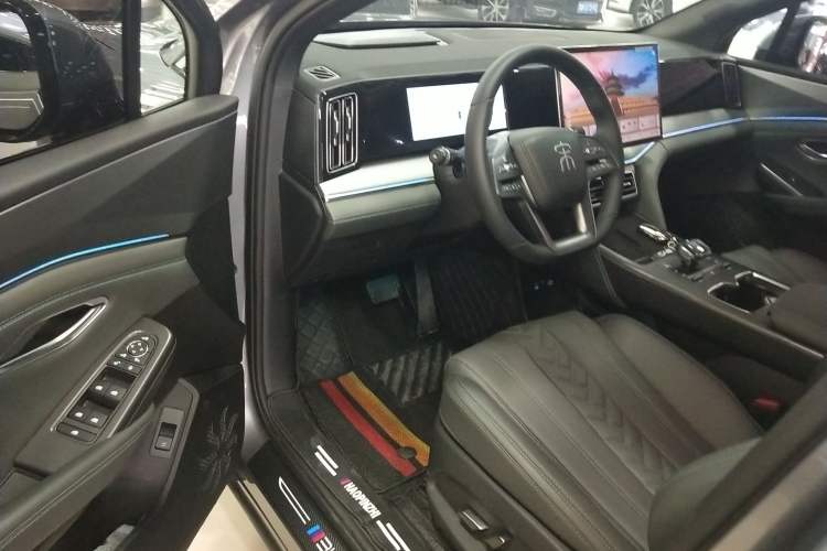 Used BYD Song L DM-i 2025 Intelligent Driving Version 112 km Beyond-Range Type