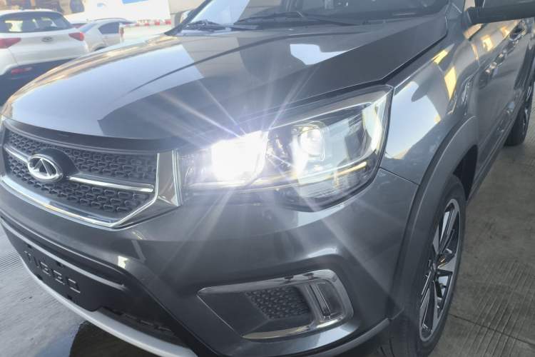 Used Chery Tiggo 3X 2020 Quality Edition 1.5L CVT Deluxe Version Left Front Headlight