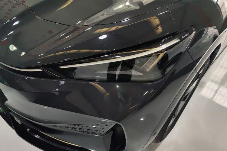 Used Volkswagen ID.UNYX 2024 Revised Pro Long-Range Version
