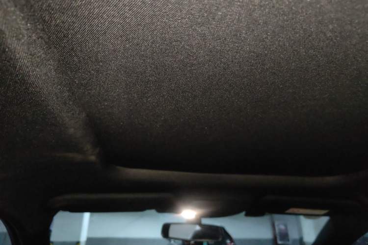 Used Lincoln MKC 2017 2.0T Two-Wheel Drive Deluxe Edition