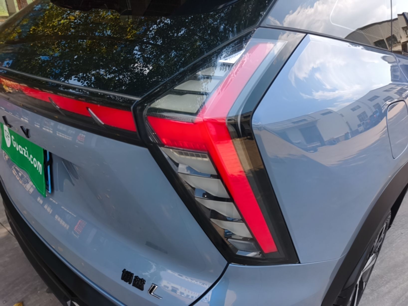 Geely Auto FX11 2023 1.5TD DCT Luxury Version — снимка 9