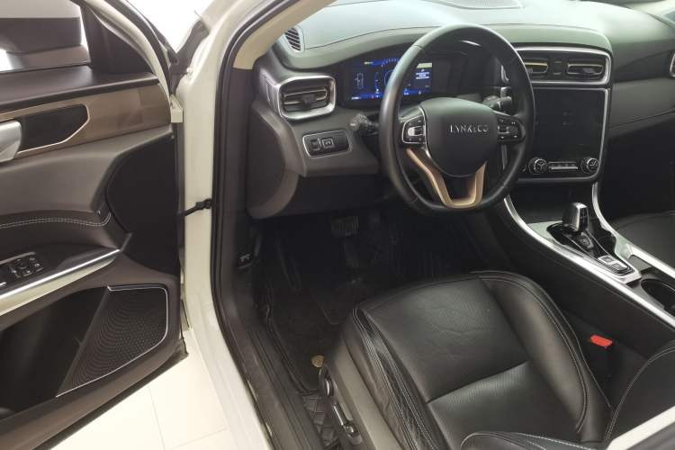 Used Lynk & Co 01 2017 2.0T Two-Wheel Drive Pro Edition
