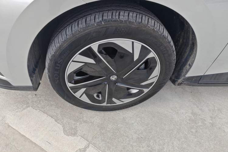 TDK.VehicleDetails.img