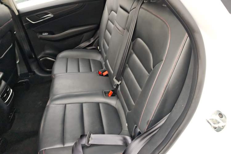 Used MG HS 2018 20T Manual Two-Wheel Drive Hormone-Driven Edition China V Standard