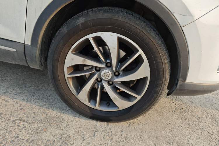 Used Baojun 560 2016 1.8L Manual Luxury Edition
