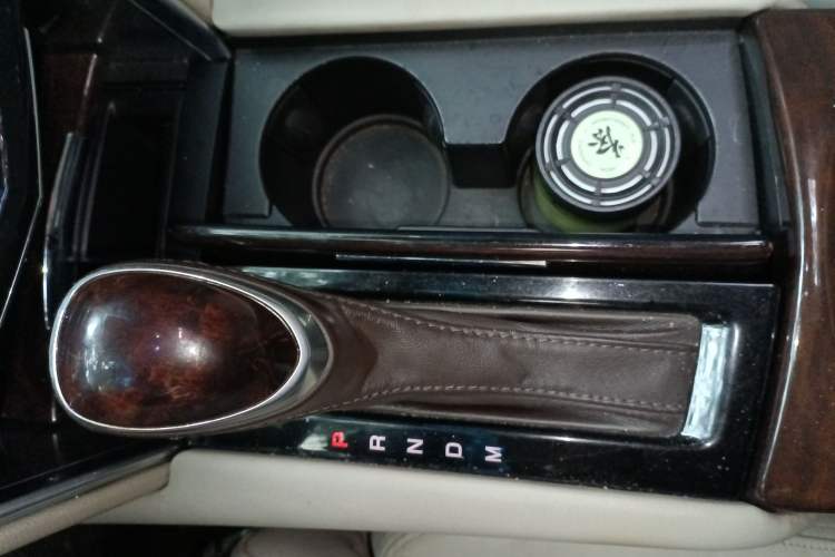 Used Cadillac XTS 2013 28T Luxury Model
