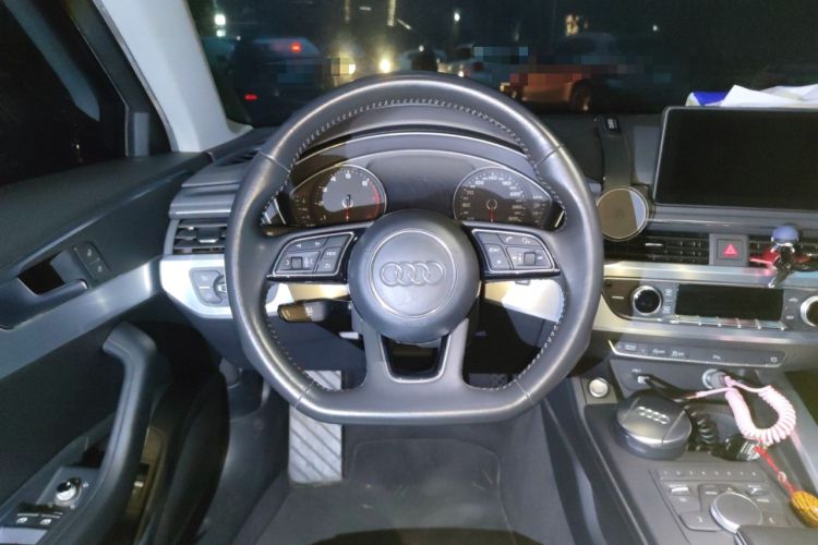 Used Audi A4L 2018 30th Anniversary Edition 45 TFSI quattro Individual Sport Edition
