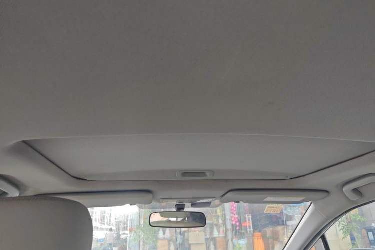 Used Honda Civic 2012 1.8L automatic luxury edition Headliner