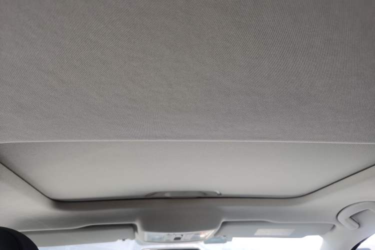 Used Volkswagen Lavida 2019 1.5L Automatic Comfort Edition China VI Standard Headliner